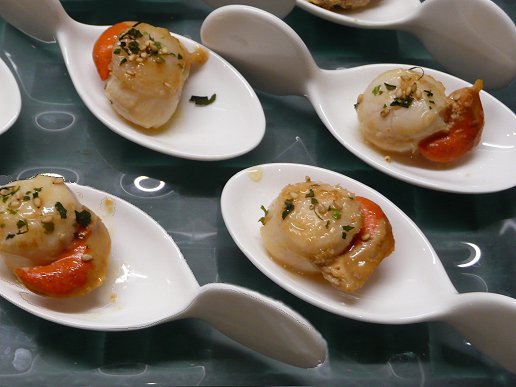 Cuillères de Saint Jacques et sésame au thé vert - Amuse-bouche - Recette